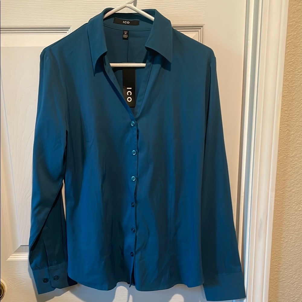 Women’s button down shirt